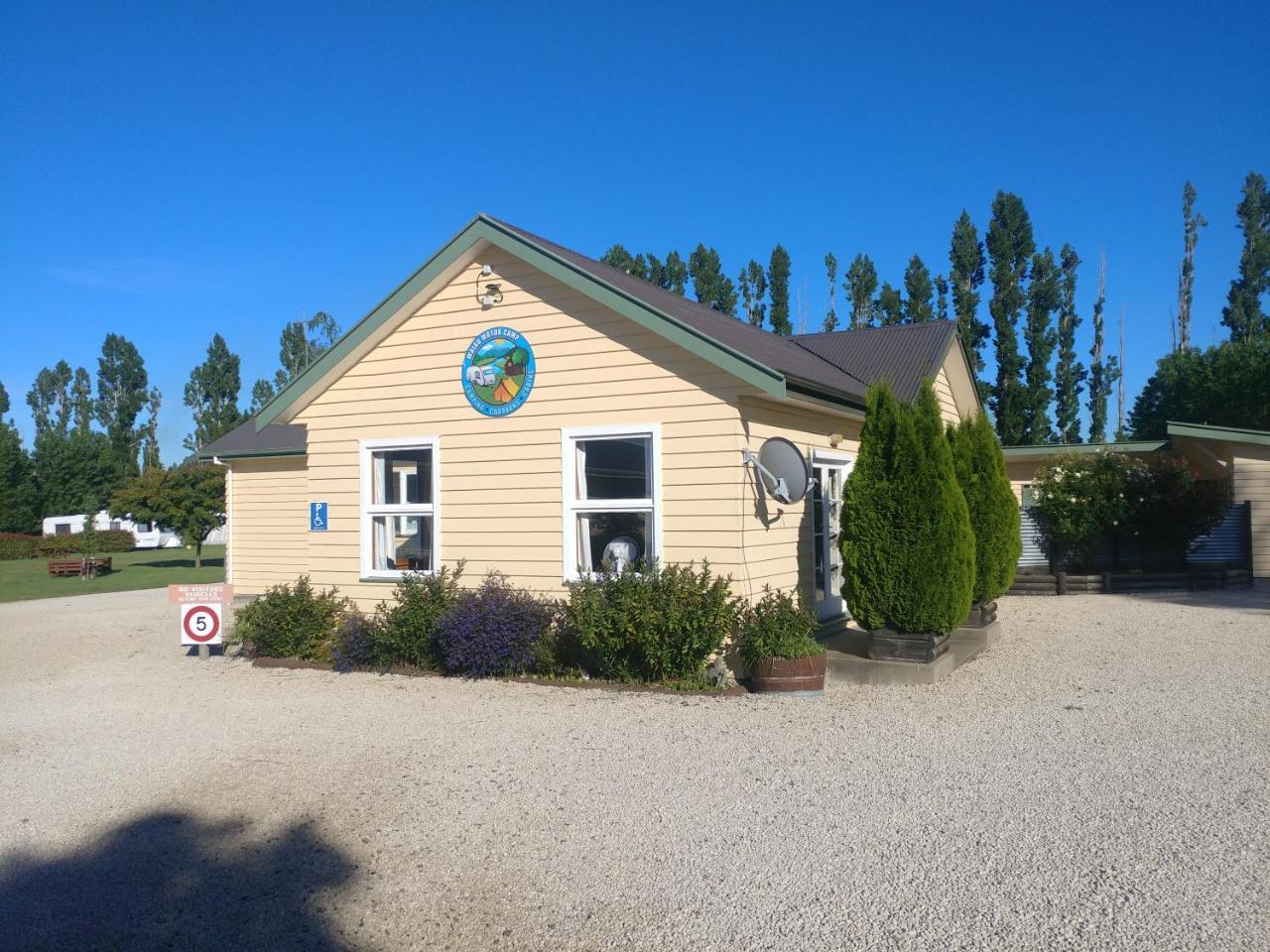 Waiau Motor Camp & Cabins Extérieur photo