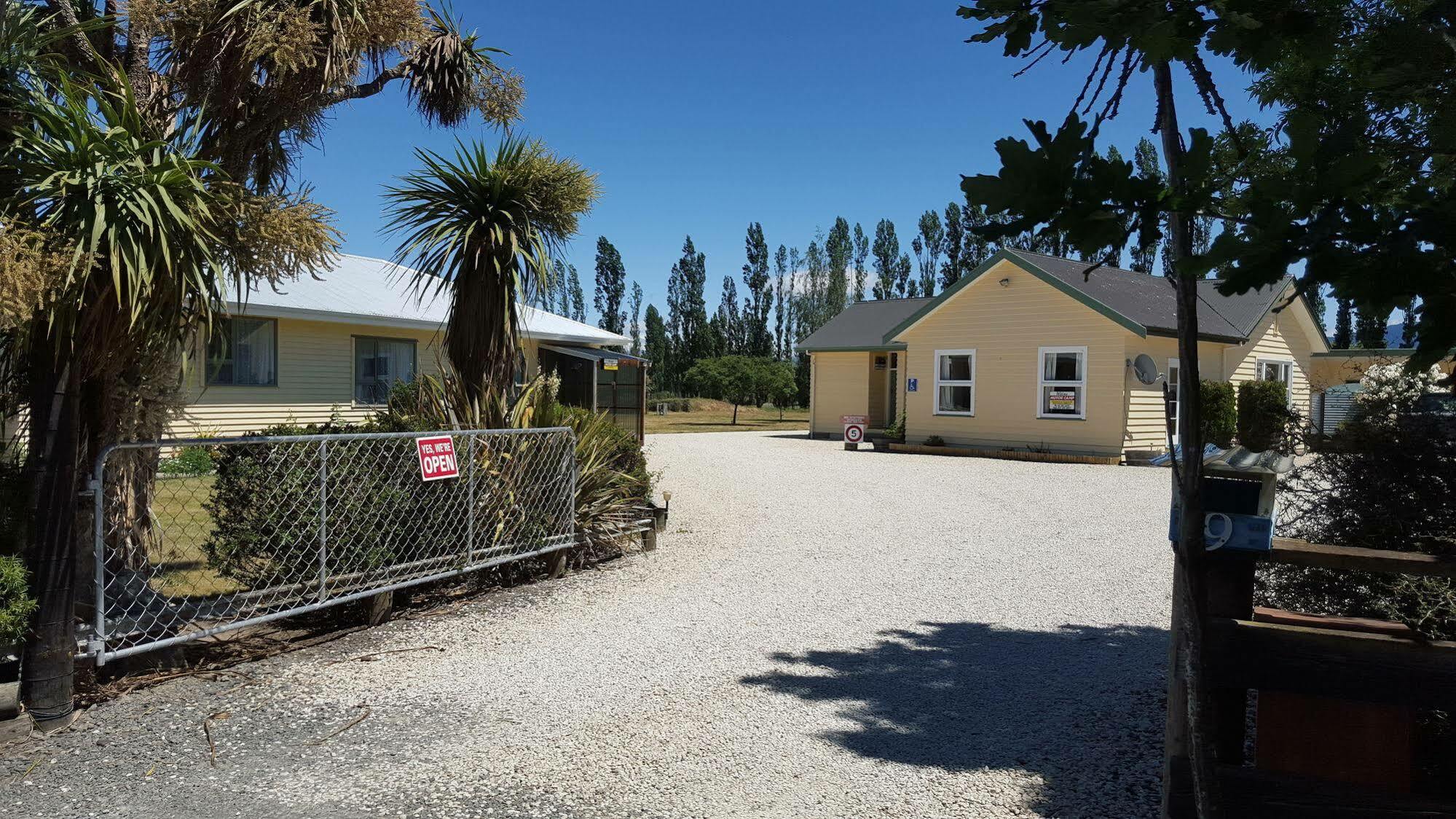 Waiau Motor Camp & Cabins Extérieur photo