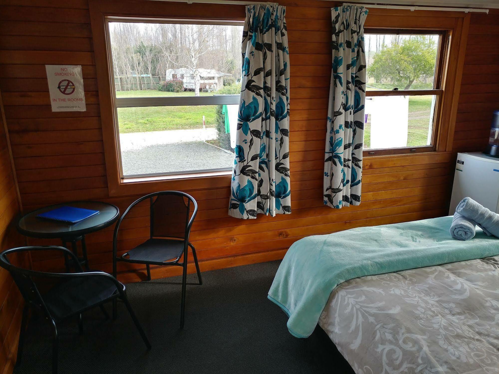 Waiau Motor Camp & Cabins Extérieur photo