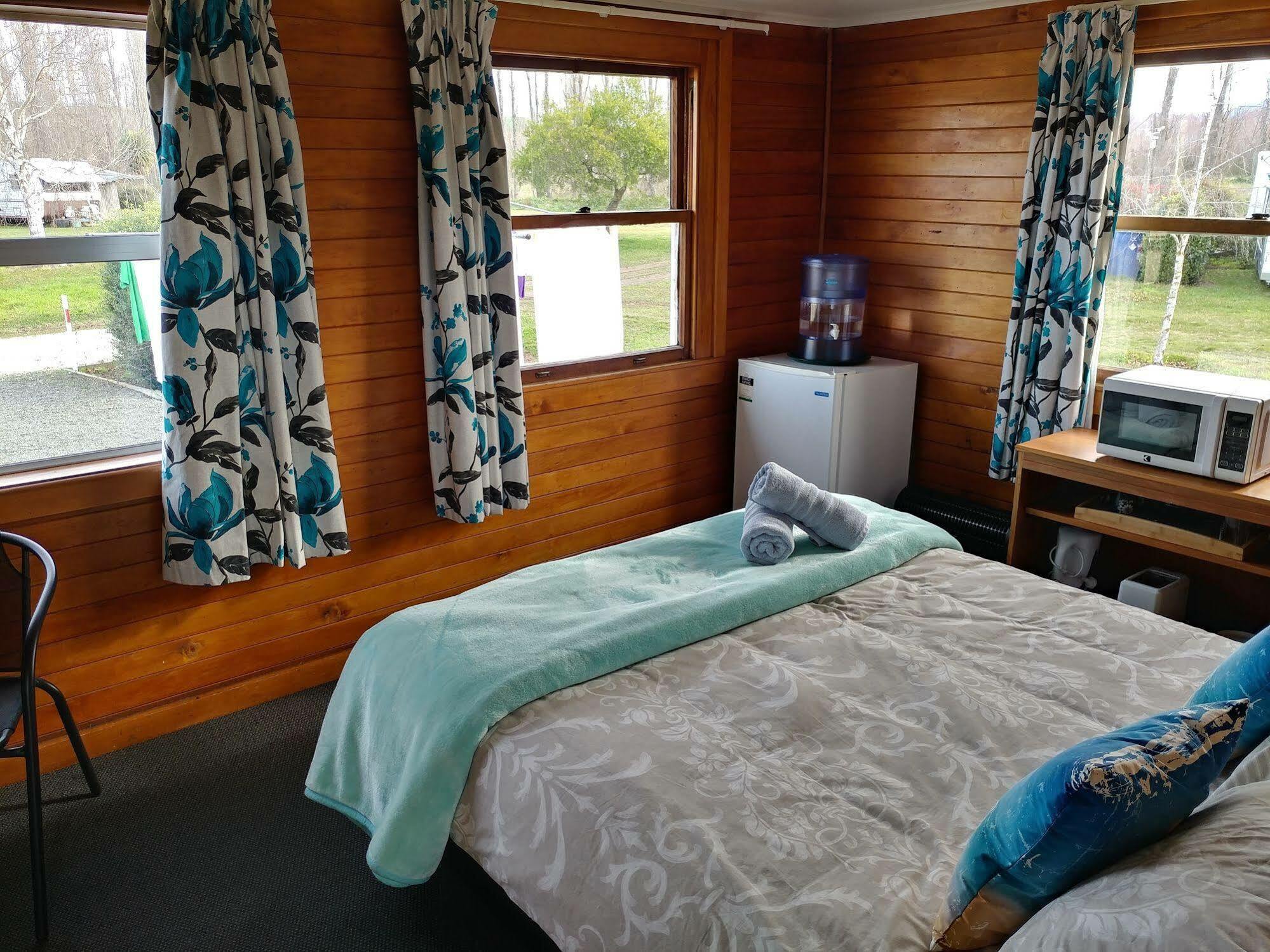 Waiau Motor Camp & Cabins Extérieur photo