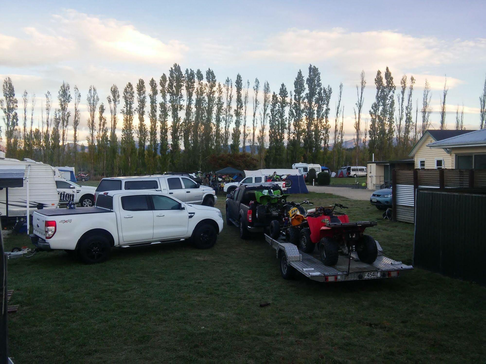 Waiau Motor Camp & Cabins Extérieur photo